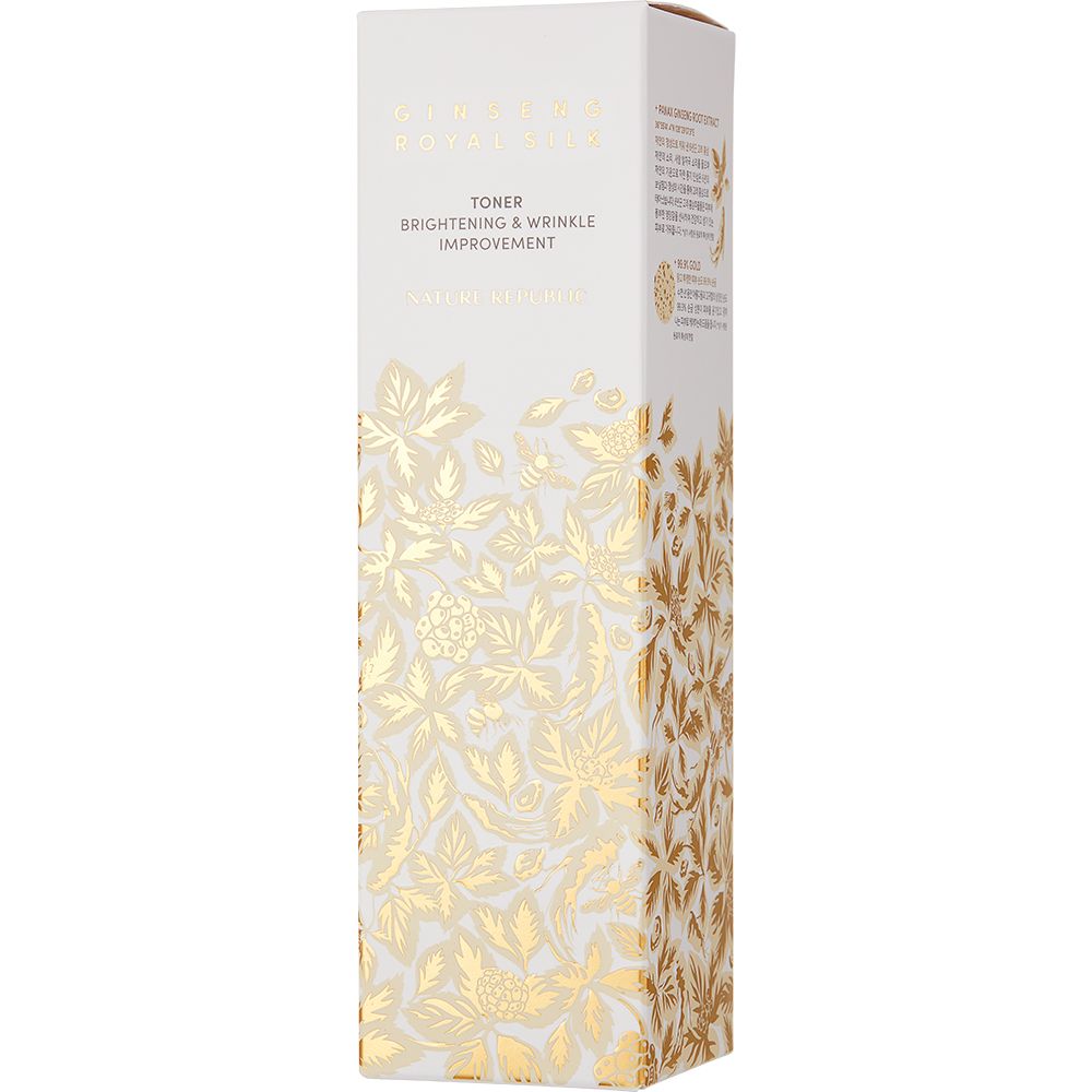 Weiße Verpackung mit goldenem floralem Muster. Aufschrift: Ginseng Royal Silk Toner. Marke: NATURE REPUBLIC.