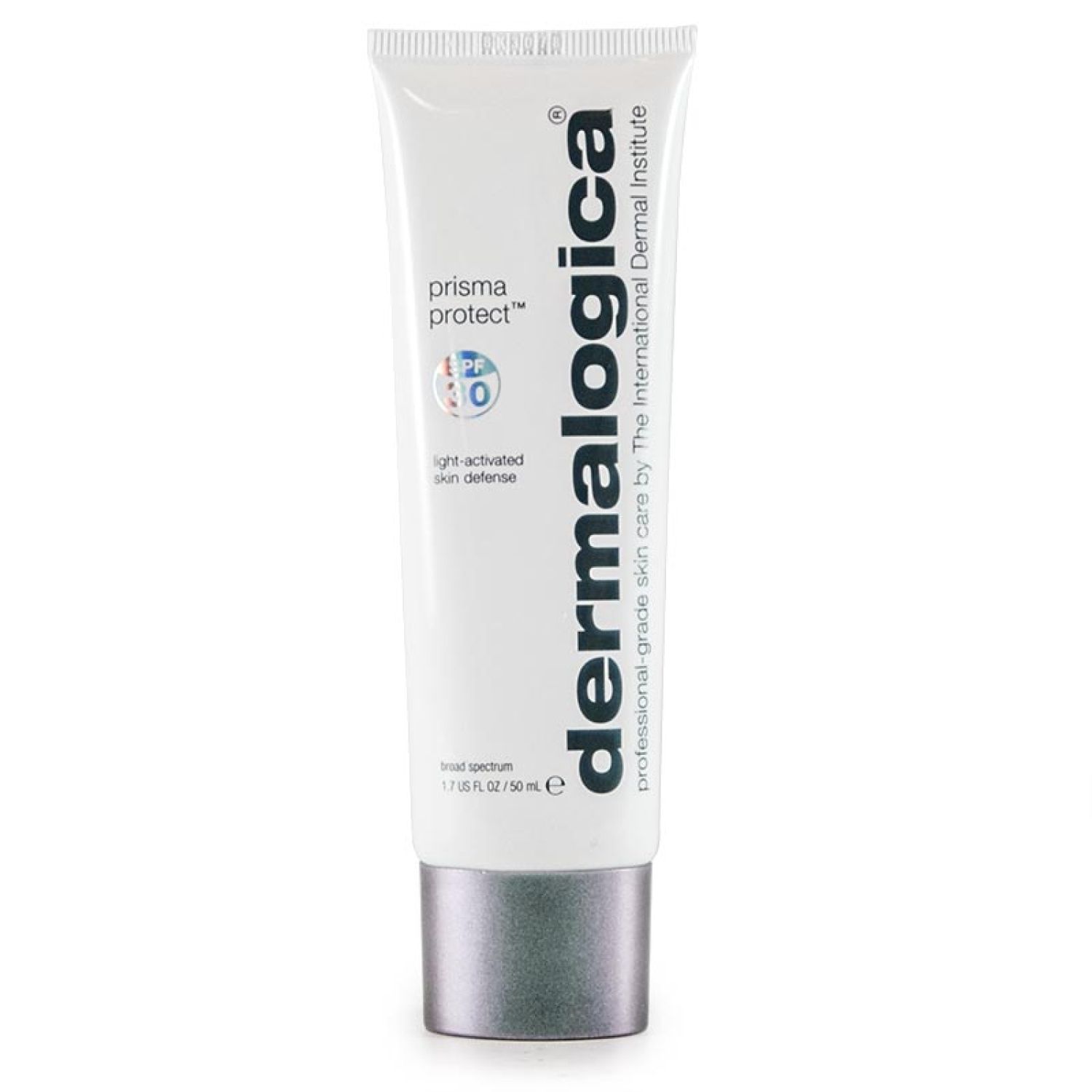 Weiße Tube mit silberfarbenem Deckel. Aufschrift: Dermalogica, Prisma Protect SPF30, light-activated skin defense.