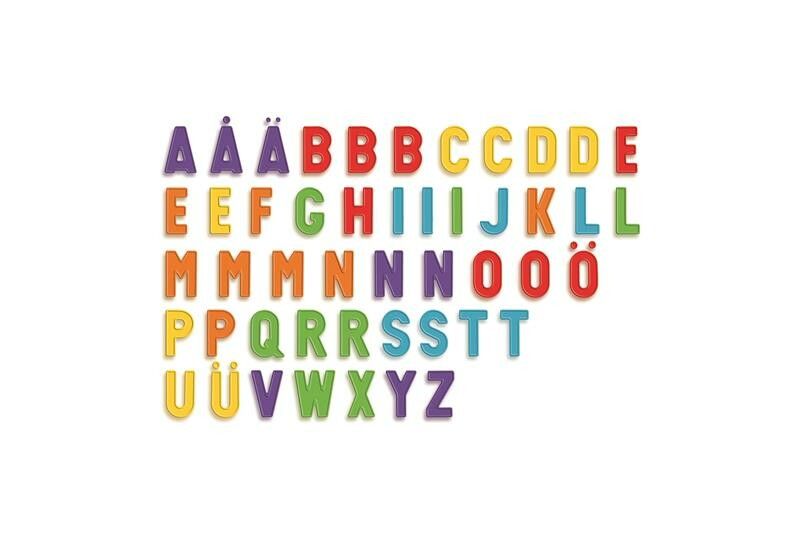 Buchstaben in verschiedenen Farben. Buchstaben von A bis Z, mit Umlauten. Auf weißem Hintergrund.