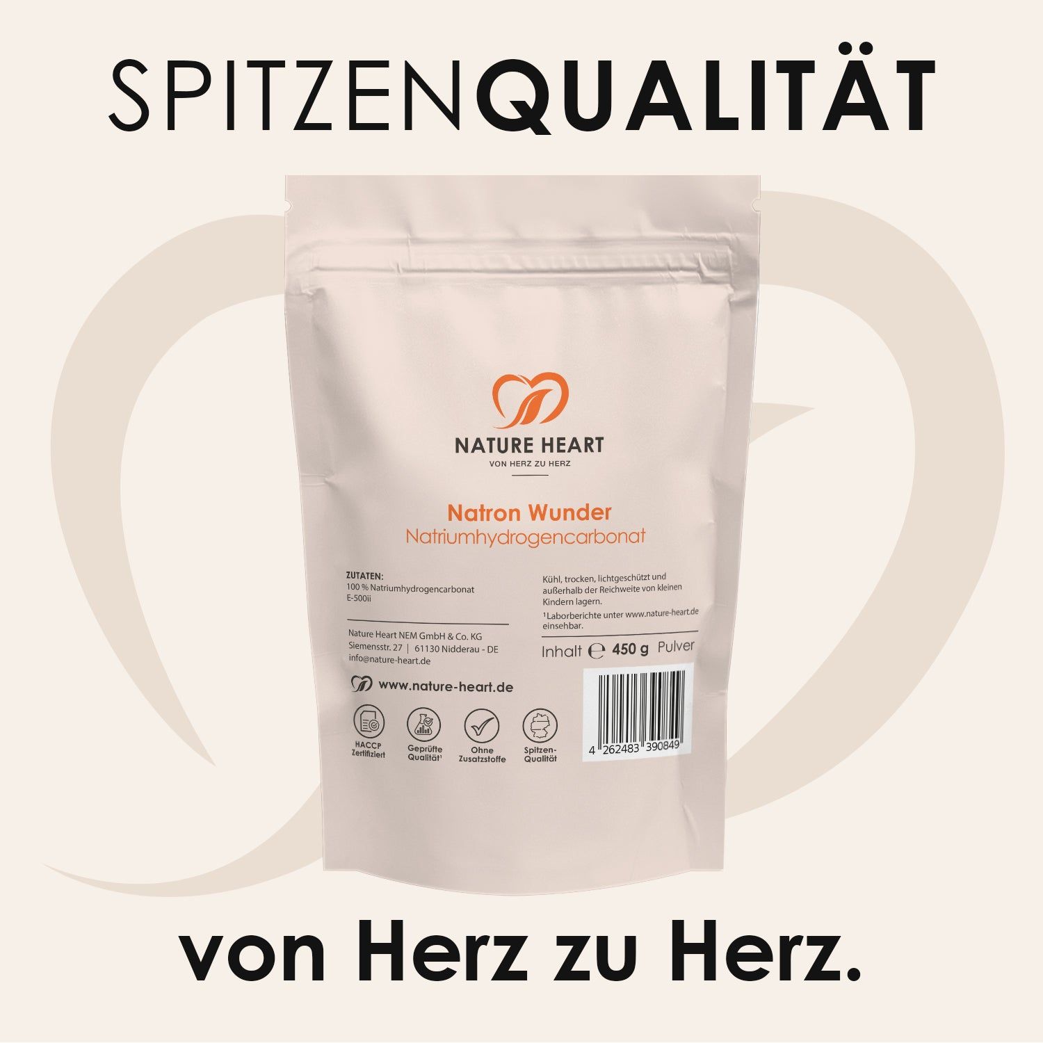 Beutel mit Natron Wunder. Logo Nature Heart. Text: Natriumhydrogencarbonat, Lebensmittelqualität. Inhalt 450 g. Text: Spitzenqualität, von Herz zu Herz.