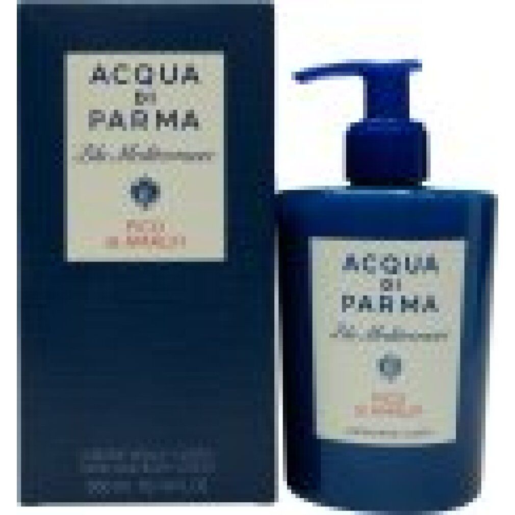 Blaue Flasche mit Pumpverschluss und blaue Schachtel. Text: Acqua di Parma, Blu Mediterraneo, Fico di Amalfi. Hand- und Körperlotion.