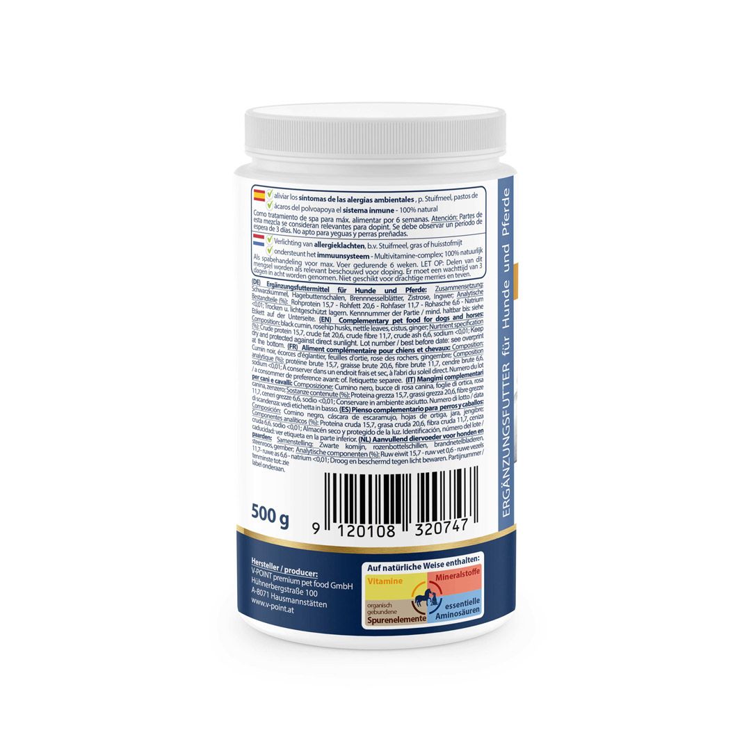 Rückseite des weißen Behälters. Text: Ergänzungsfuttermittel für Hunde und Pferde. Mehrsprachiger Text. Barcode und Logos.