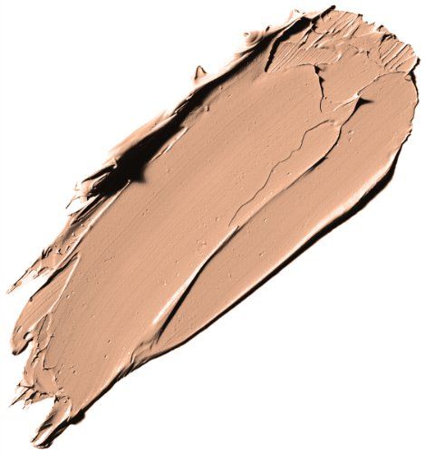 Nahaufnahme eines Concealer-Strichs in hellem Beige auf weißem Hintergrund.