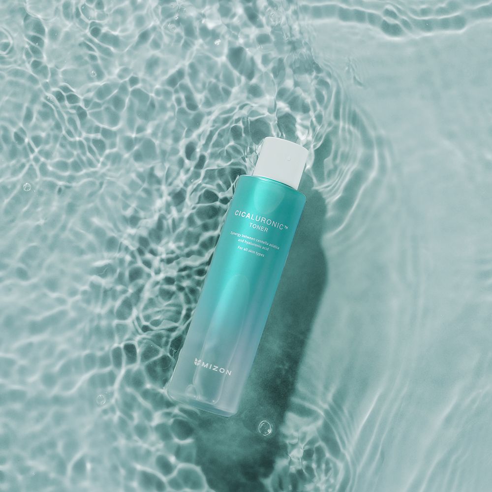MIZON Cicaluronic Calming Face Toner