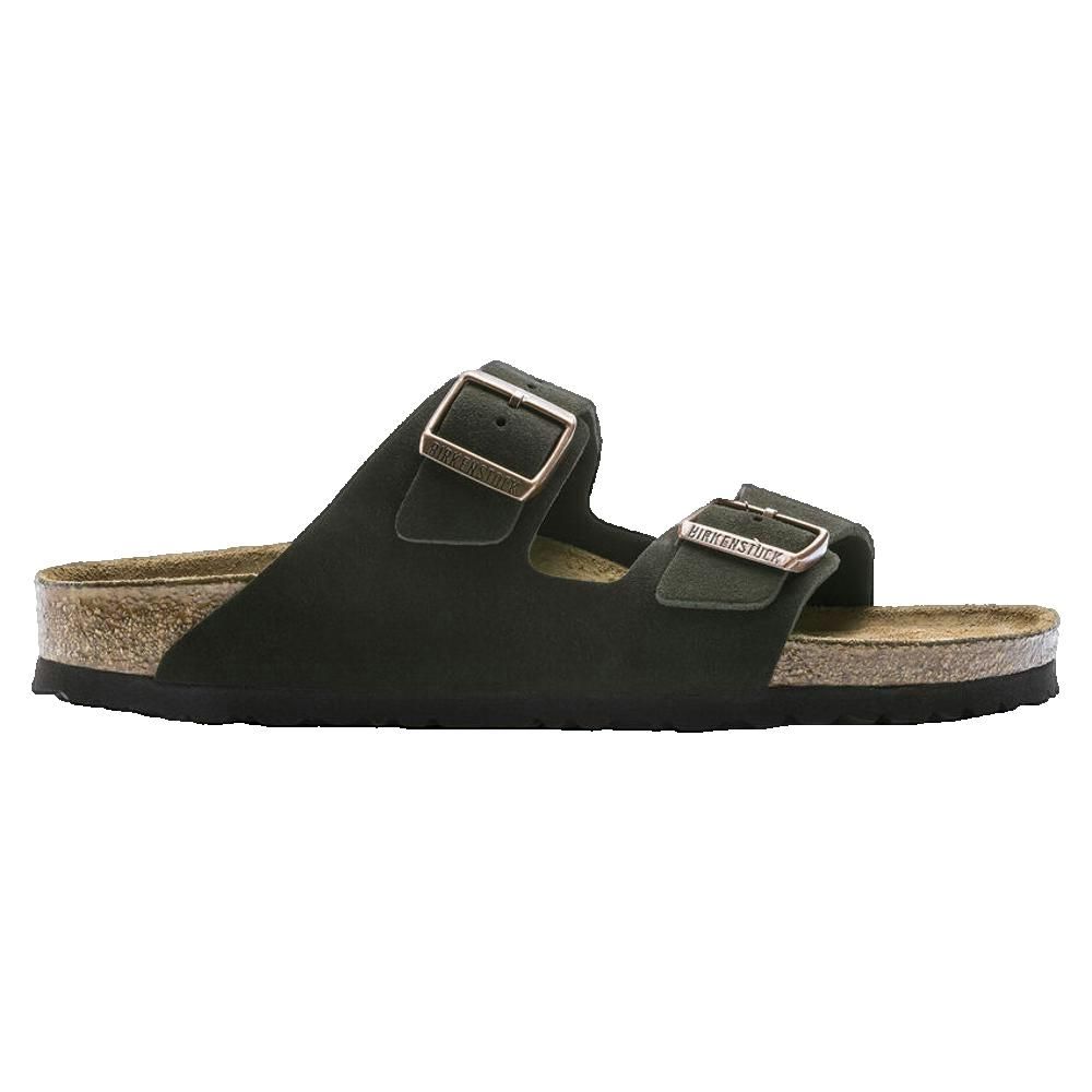 Sandalo con due cinturini e fibbie. Plantare in sughero, tomaia nera. Logo Birkenstock sulla fibbia.