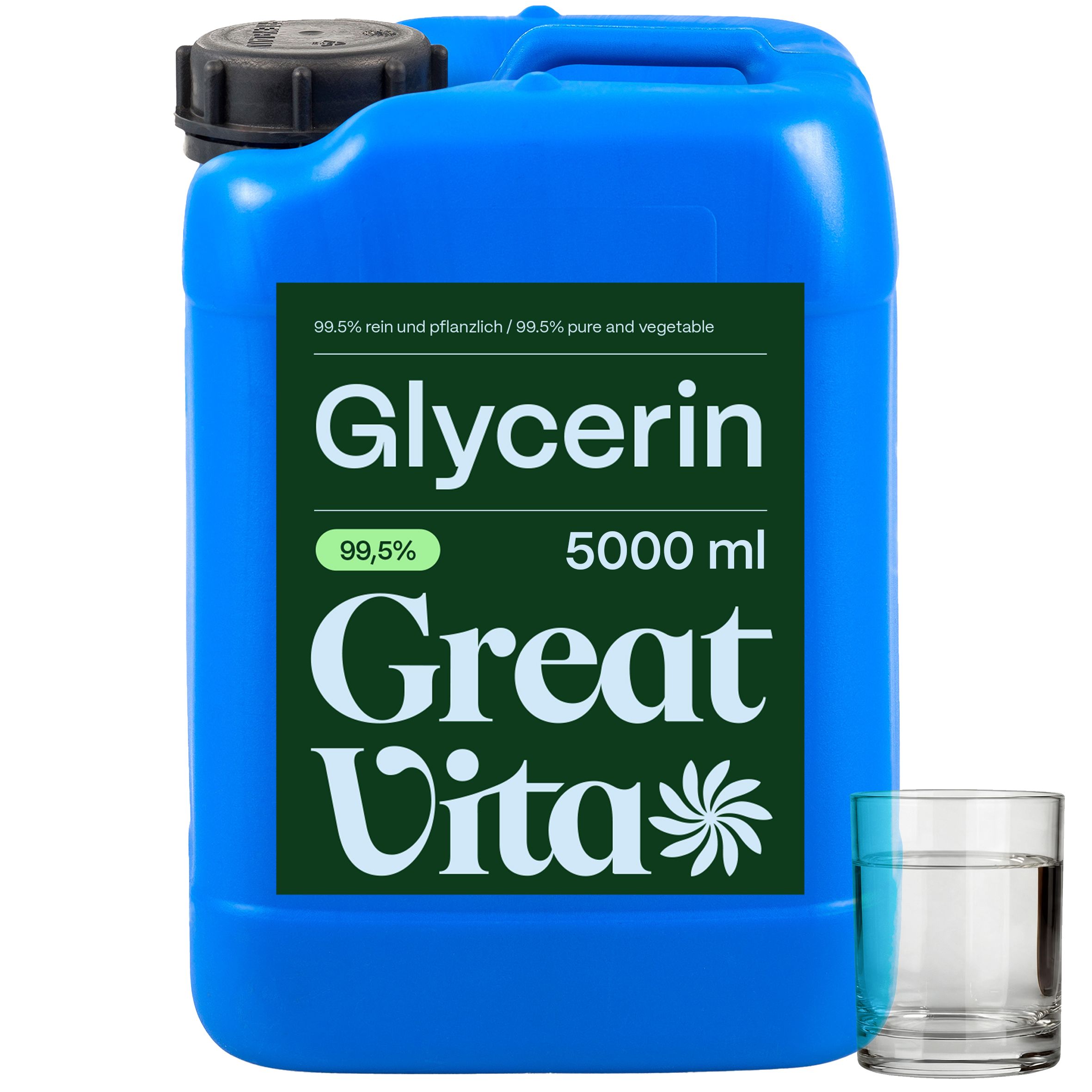 5L blaue Kunststoffkanister mit "Great Vita" Glycerin-Etikett, 99,5% rein und pflanzlich, 5000 ml. Daneben ein Glas mit klarer Flüssigkeit.