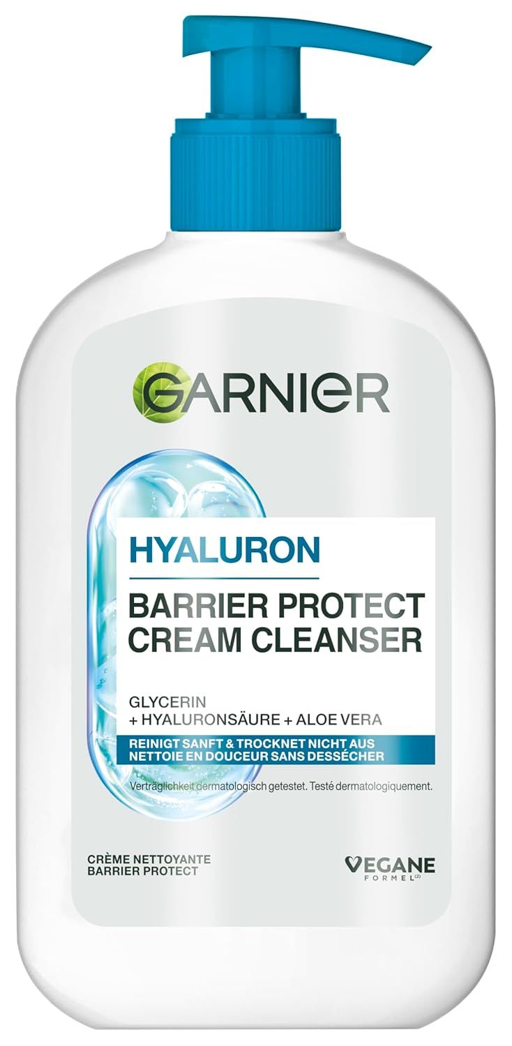 Weißer Garnier Hyaluron Barrier Protect Cream Cleanser mit blauem Pumpkopf. Text: Glycerin, Hyaluronsäure, Aloe Vera.