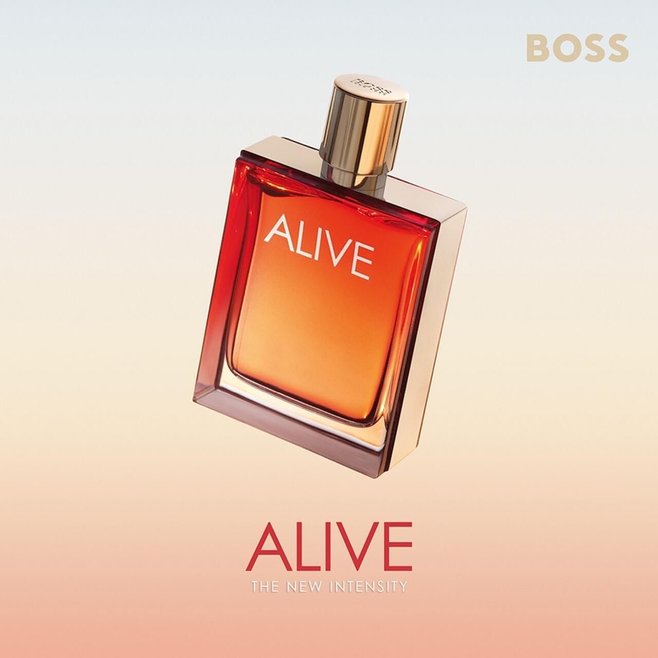 Flakon mit goldfarbenem Verschluss. Aufschrift: ALIVE, The New Intensity, Boss.
