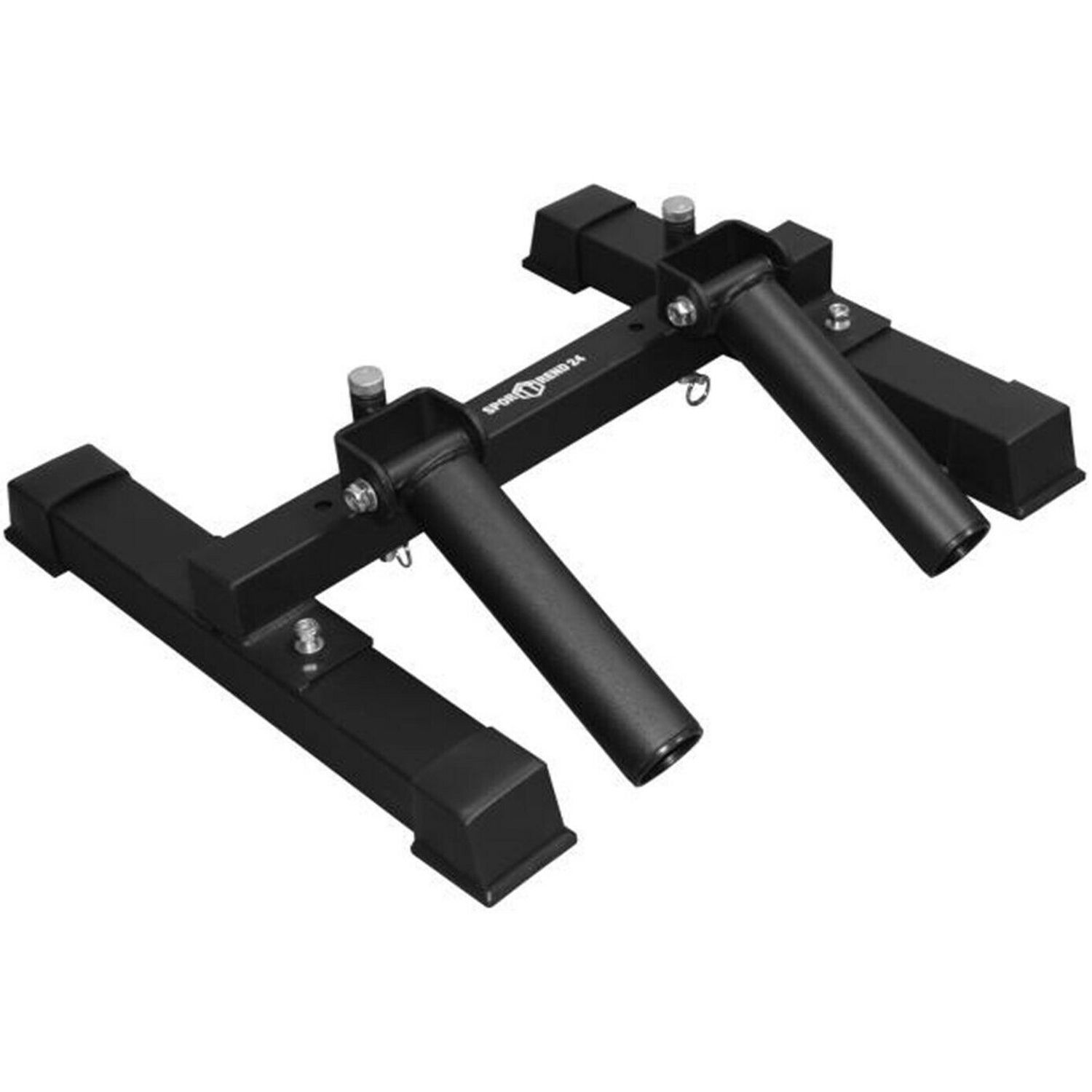 Schwarzer T-Bar Row Langhanteltrainer. Schräge Ansicht. Zwei Griffe, zwei Stützen, Querbalken mit Logo.