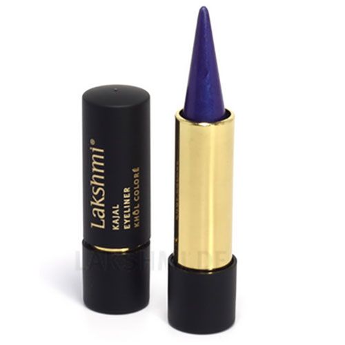Lila Kajal-Eyeliner, geöffnet. Schwarze Hülse mit goldfarbenem Schaft. Aufschrift: Lakshmi, Kajal, Eyeliner, Khôl Coloré.