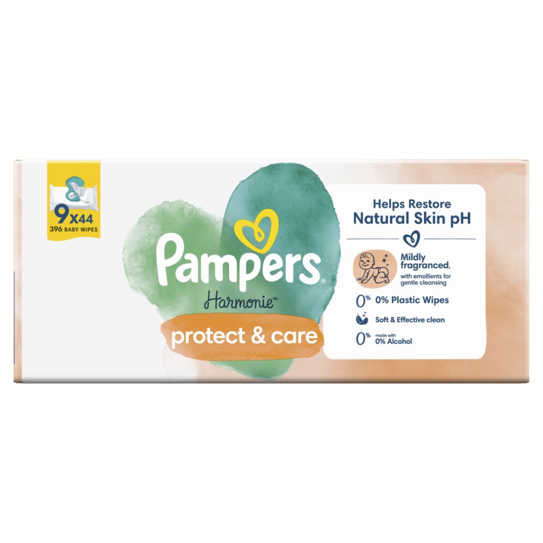 Pampers Harmonie Protect & Care Feuchttücher-Packung. Weiße Verpackung mit Logo, grünen und blauen Elementen. Enthält 9 x 44 Tücher.
