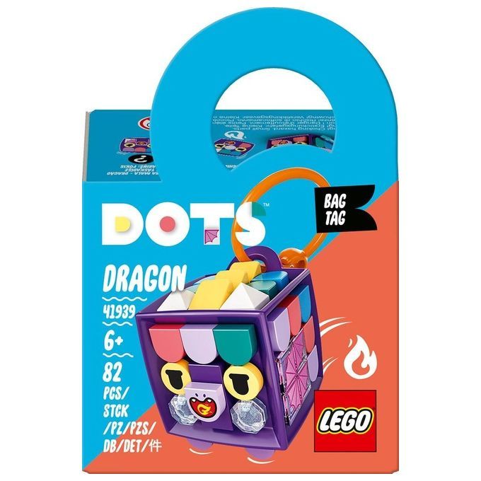 LEGO DOTS Bag Tag Drago. La confezione mostra un portachiavi quadrato viola con mattoncini DOTS colorati. Sulla confezione sono presenti le scritte "DOTS", "DRAGON", "6+" e "82 PCS". È visibile anche il logo LEGO.