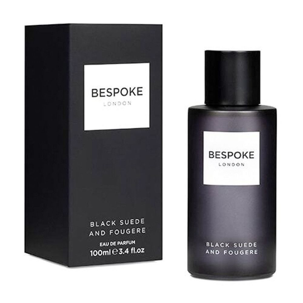 Schwarze Verpackung und Flasche. "BESPOKE LONDON" auf weißem Etikett. Text: "BLACK SUEDE AND FOUGERE". 100ml.