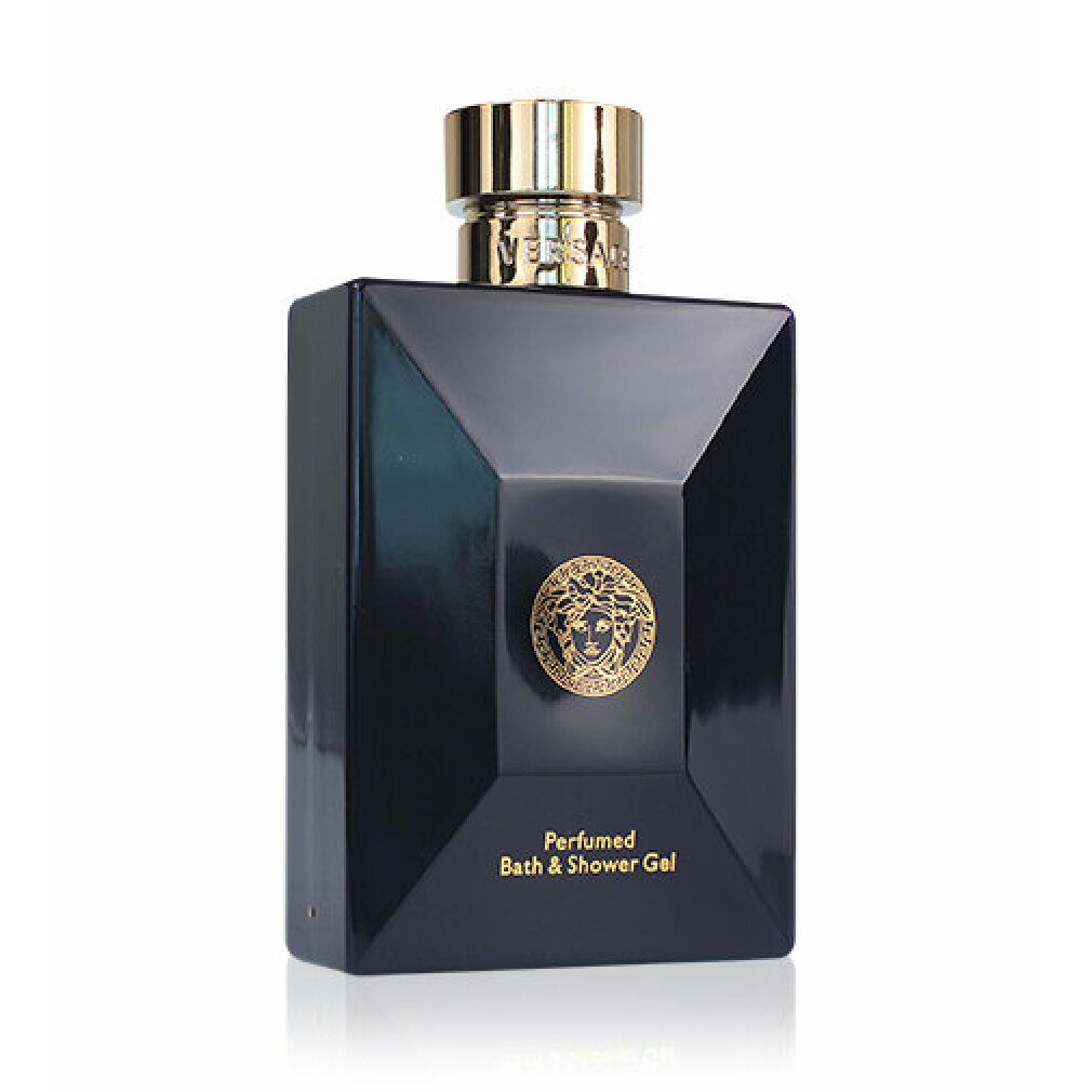 Dunkelblaue Flasche mit goldenem Verschluss. Goldfarbenes Medusa-Logo und Schriftzug "Perfumed Bath & Shower Gel".