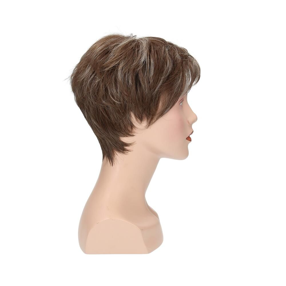 Perücke Magnolie von Lofty auf Schaufensterpuppe. Kurze, braune Haare mit helleren Strähnen. Seitenansicht.
