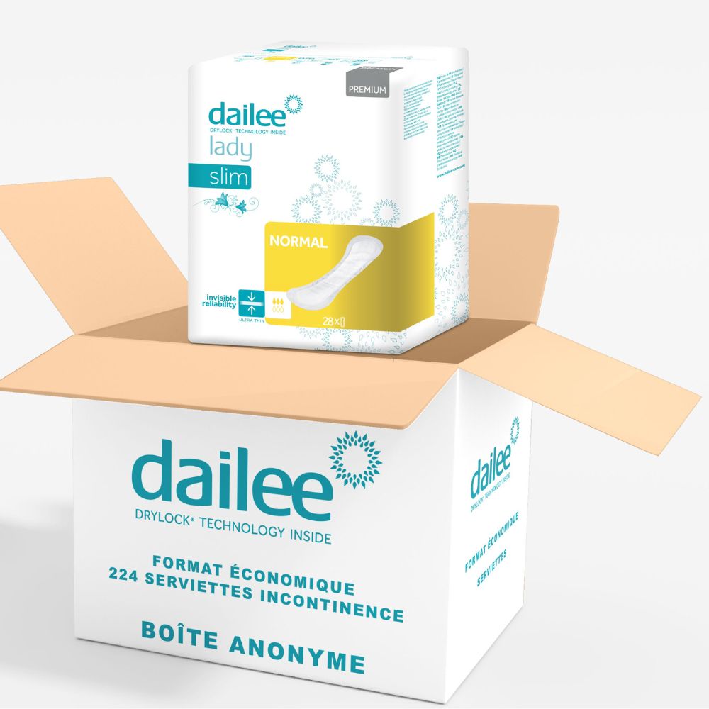 Dailee Lady Slim Normal dans une boîte en carton. Emballage du produit dans une boîte d'expédition ouverte. Texte: 'FORMAT ÉCONOMIQUE'.