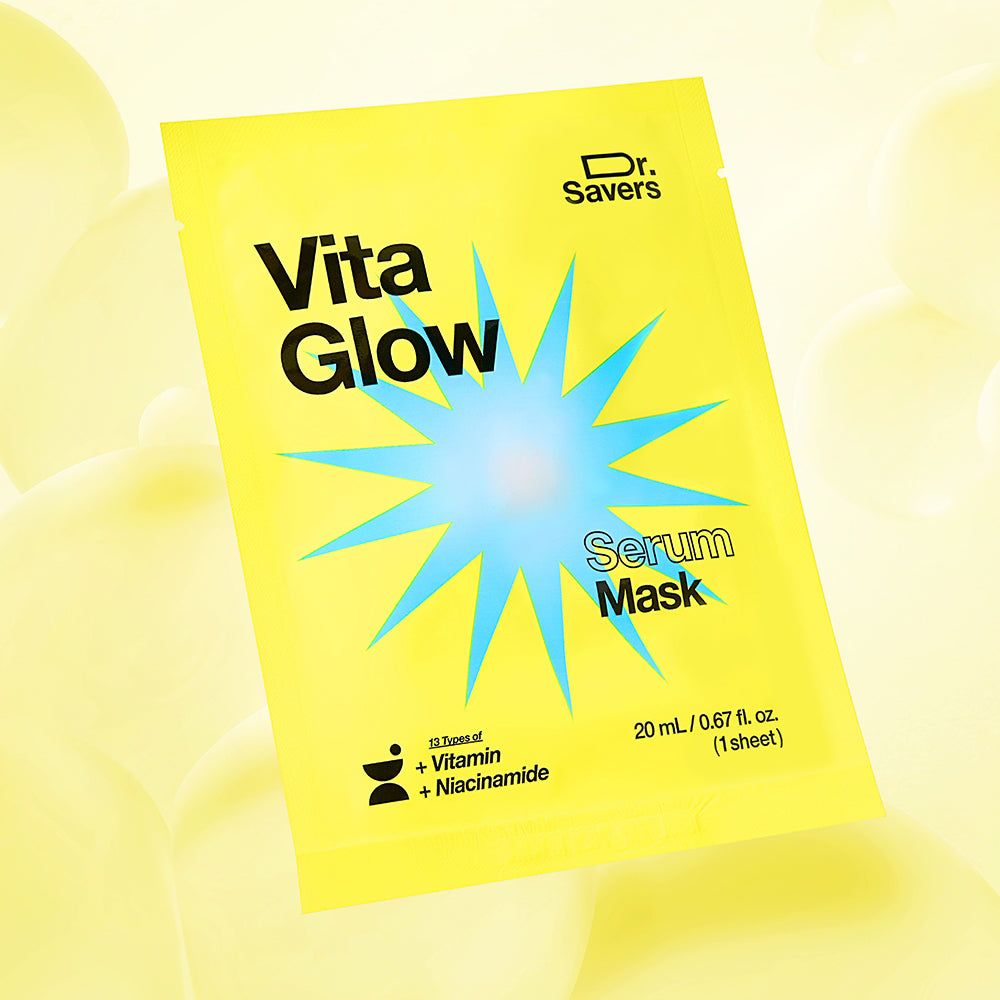 Rückseite einer gelben Verpackung für Vita Glow Serum Mask mit Anwendungshinweisen.