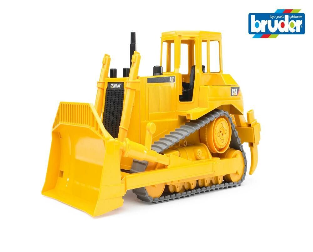 Gelber Bruder Cat® Bulldozer. Raupenfahrwerk, Schaufel, Kabine. Bruder-Logo oben rechts.