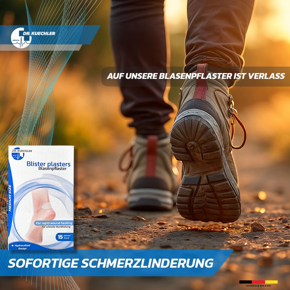 Blasenpflaster Medium Size auf einer Packung, die auf einem Wanderweg getragen wird.
