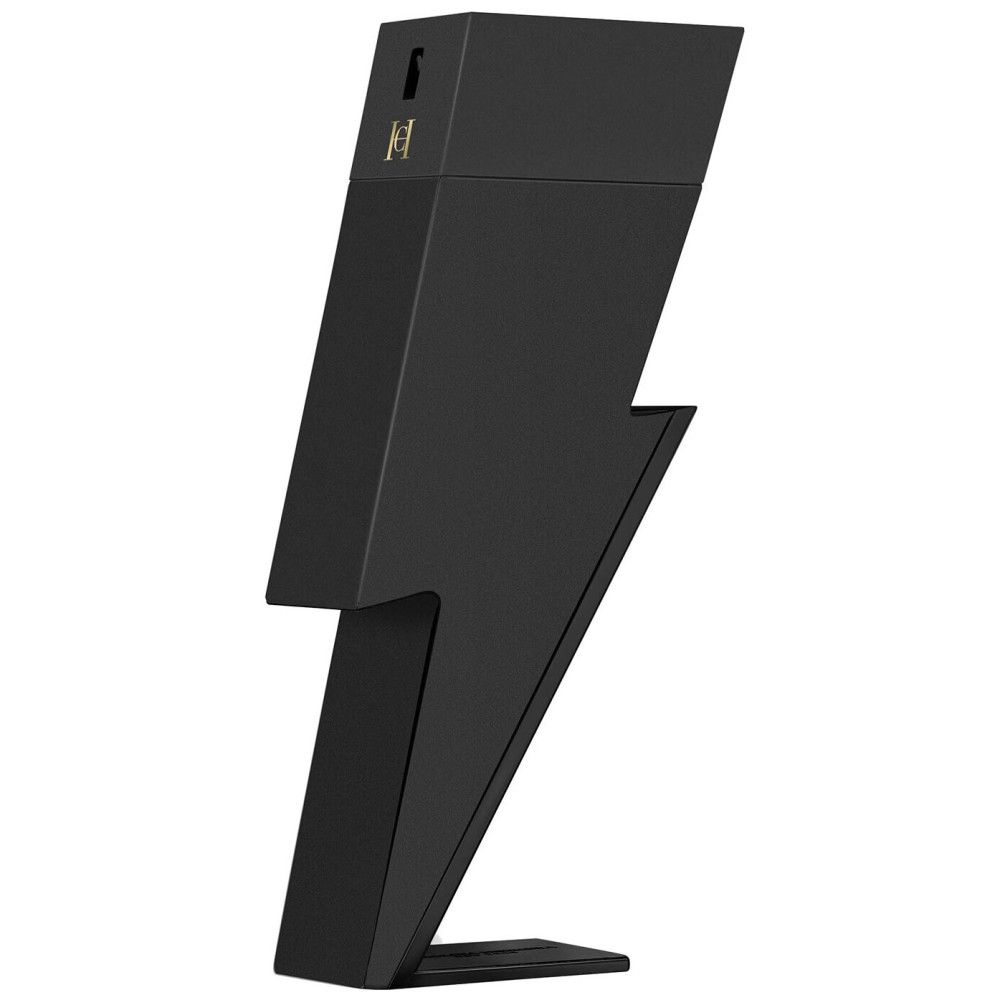 Schwarzer Flakon in Blitzform. Goldfarbenes Logo. Aufrecht stehend.