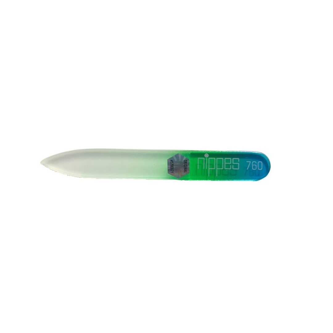 Glasnagelfeile mit Farbverlauf von Grün nach Blau. Aufschrift "nippes 760".
