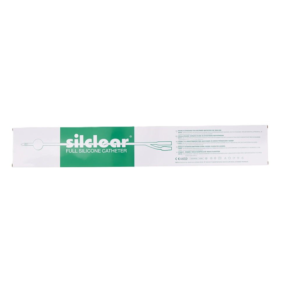 Verpackung mit Silclear Ballonkatheter. Text: FULL SILICONE CATHETER. Grün-weiße Verpackung mit Produktabbildung.