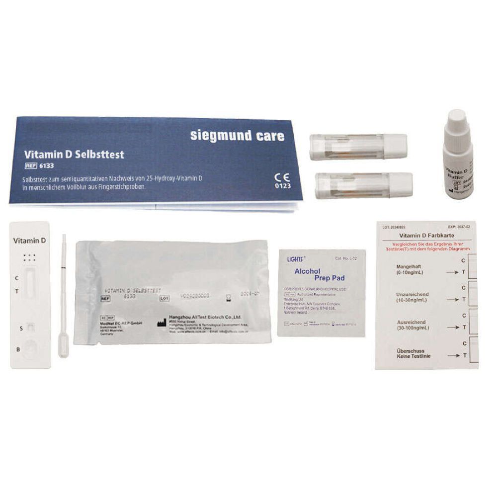 Testkit mit Teststreifen, Ampullen, Fläschchen, Alkoholtupfer und Anweisungen. Beschriftung "siegmund care Vitamin D Selbsttest".