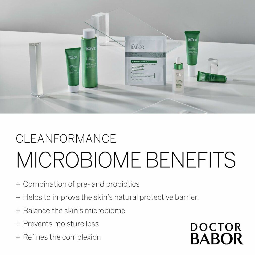Produktpräsentation mit verschiedenen Produkten. Text: Cleanformance Microbiome Benefits. Logos.