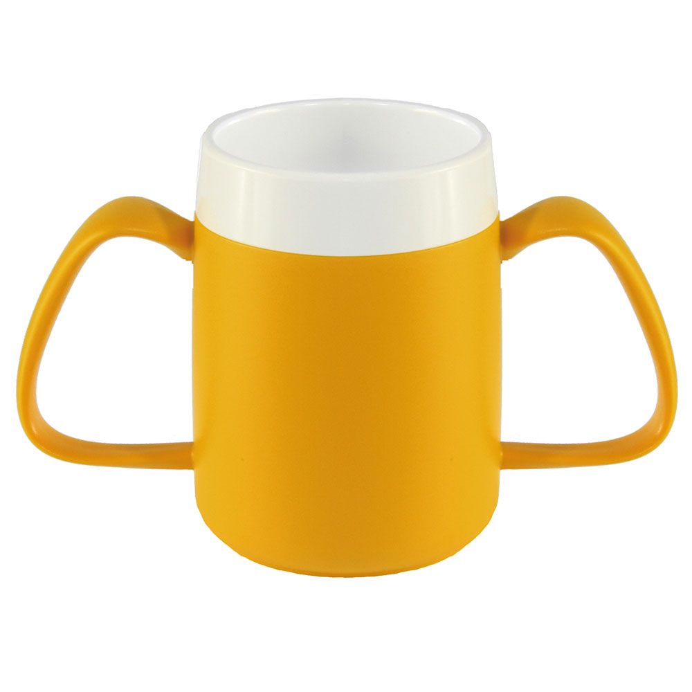 Becher mit zwei Henkeln, gelb und weiß. Der Becher hat eine zylindrische Form und zwei große, gebogene Henkel.