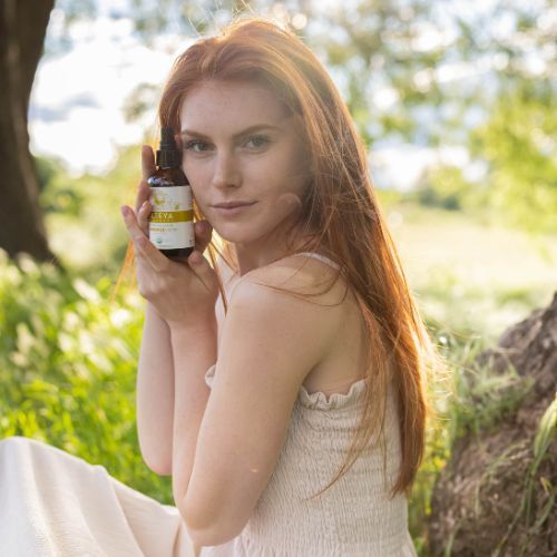 Alteya Organics Kamillenwasserspray im Glas