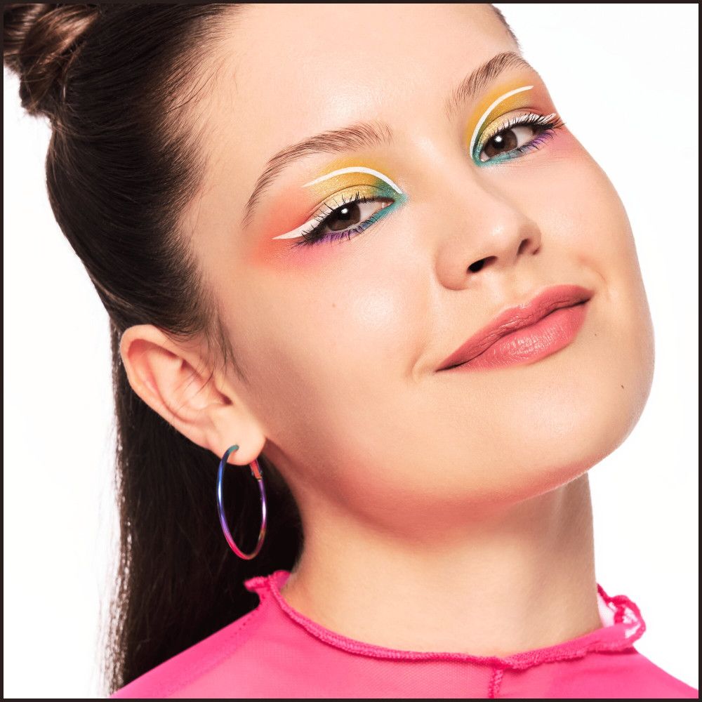 Essence - Flüssiger Eyeliner Colour It!