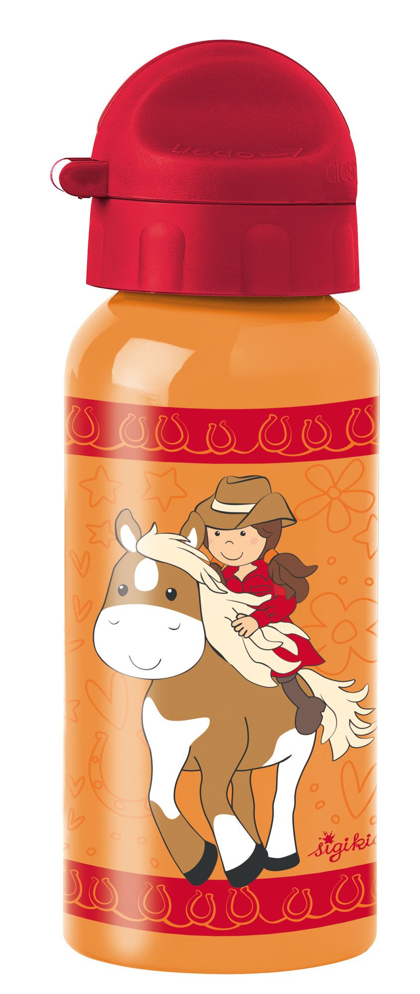 Trinkflasche mit Reiterin-Motiv. Orangefarben, roter Deckel. Illustration: Mädchen auf Pferd. Sigikid-Logo.