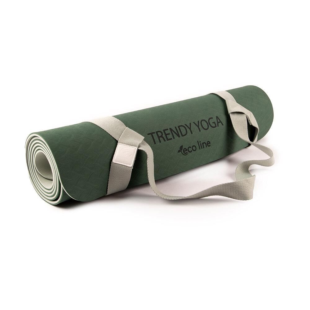 Grüner, aufgerollter Yogamatte mit Tragegurt. Text auf der Matte: "TRENDY YOGA eco line".