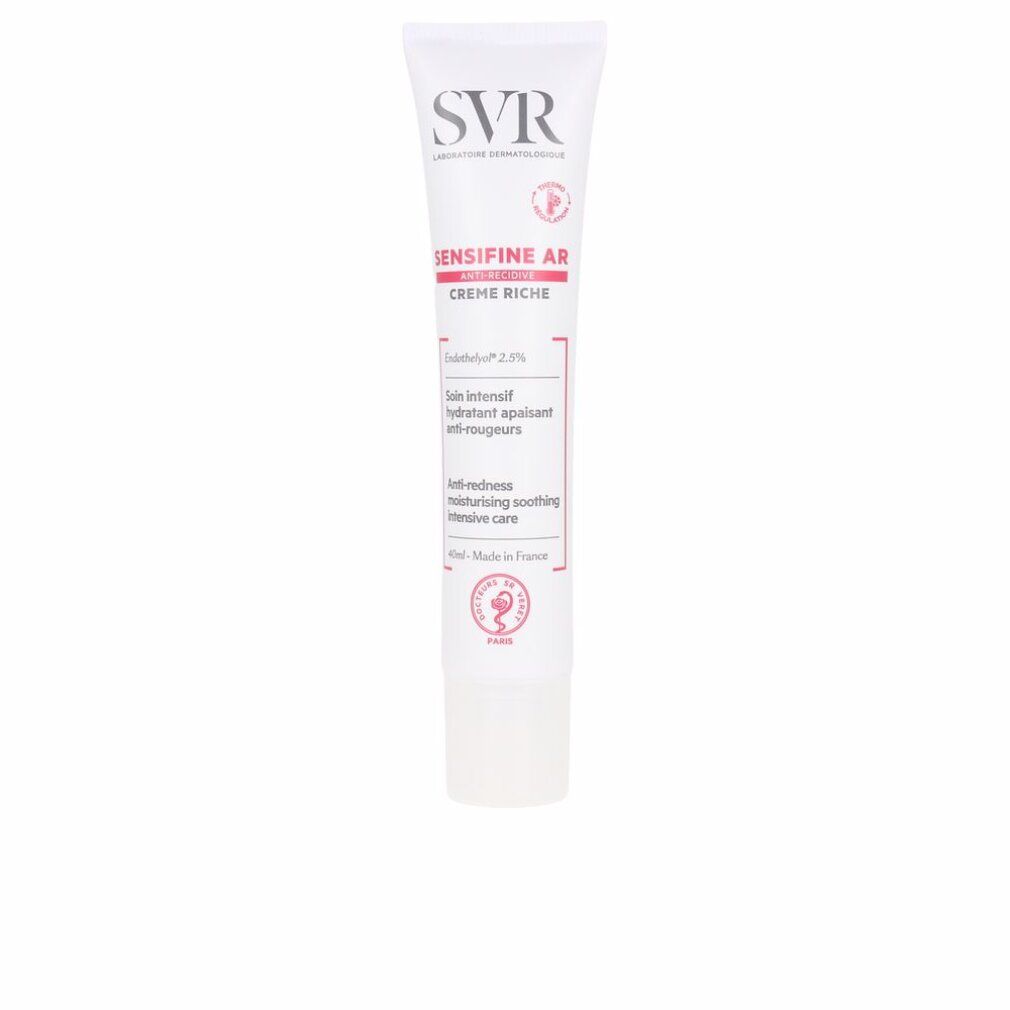 Weiße Tube mit SVR-Logo und Sensifine AR-Aufdruck. Enthält Creme Rich. Text in Rosa. Mit rosa Siegel.