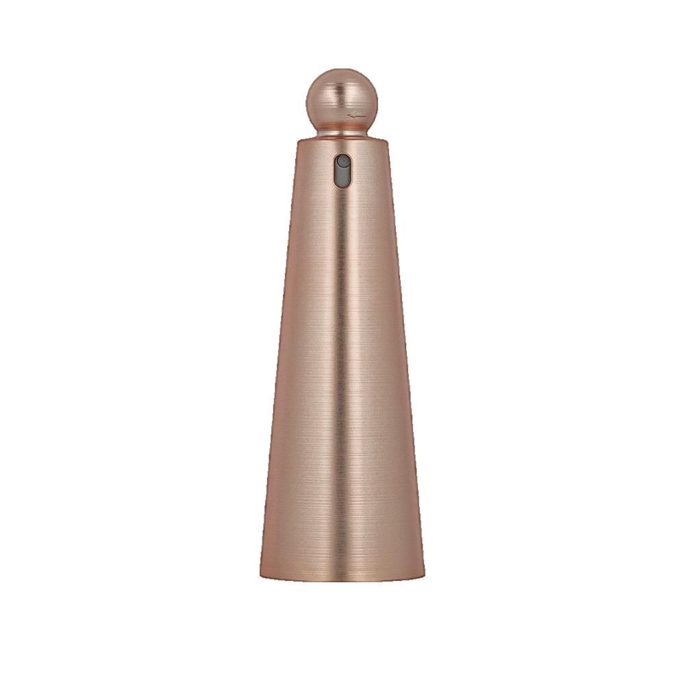Konisch geformter Flakon mit Kugelverschluss. Metallisch-rosafarbene Oberfläche. Kleines, dunkles Element unterhalb des Verschlusses.
