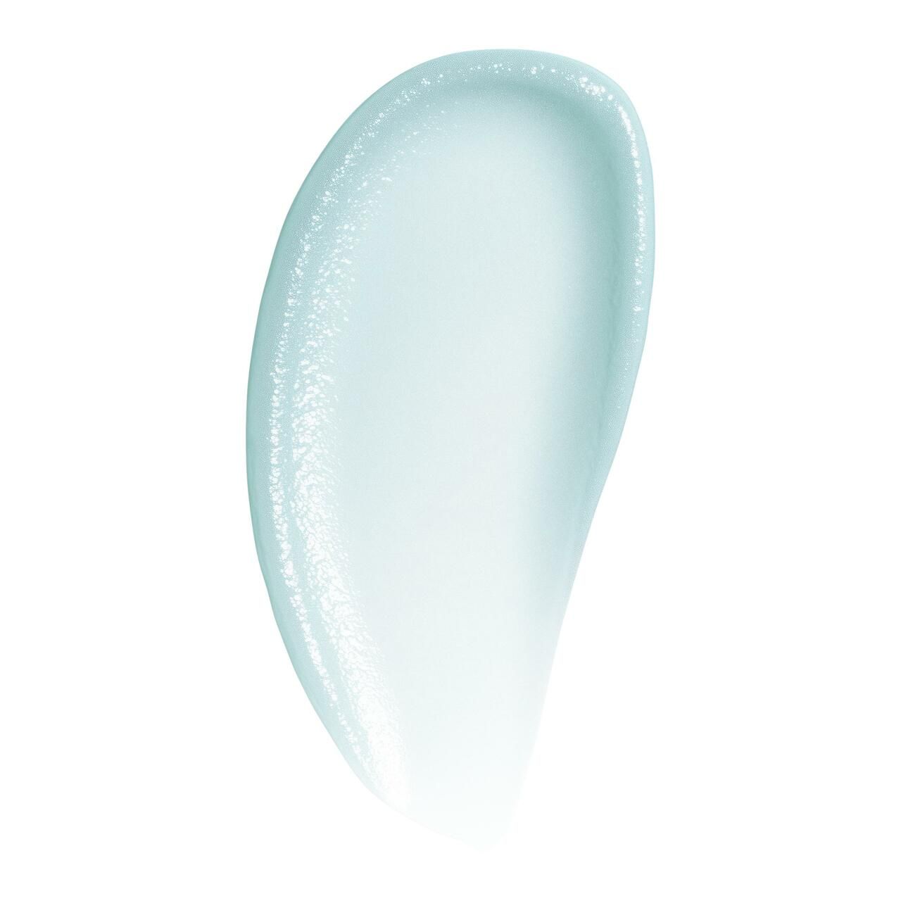 Produktprobe auf weißem Hintergrund. Hellblaue Creme.