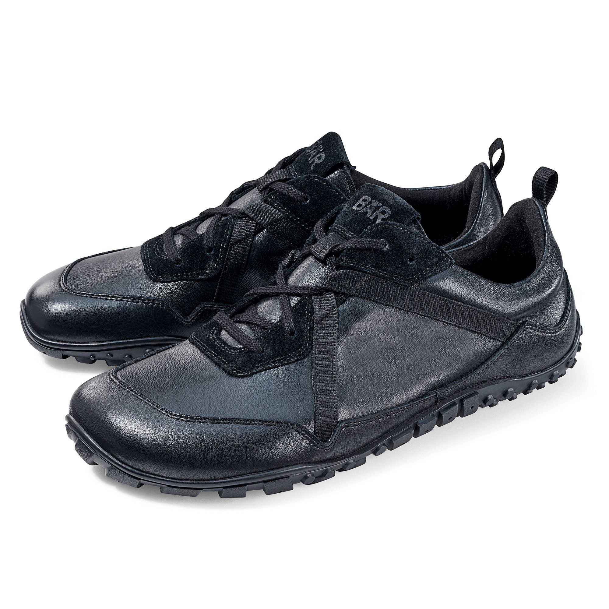 Schwarze BÄR Junis Herren Schnürschuhe aus Leder und Veloursleder, breite Passform, Paaransicht.