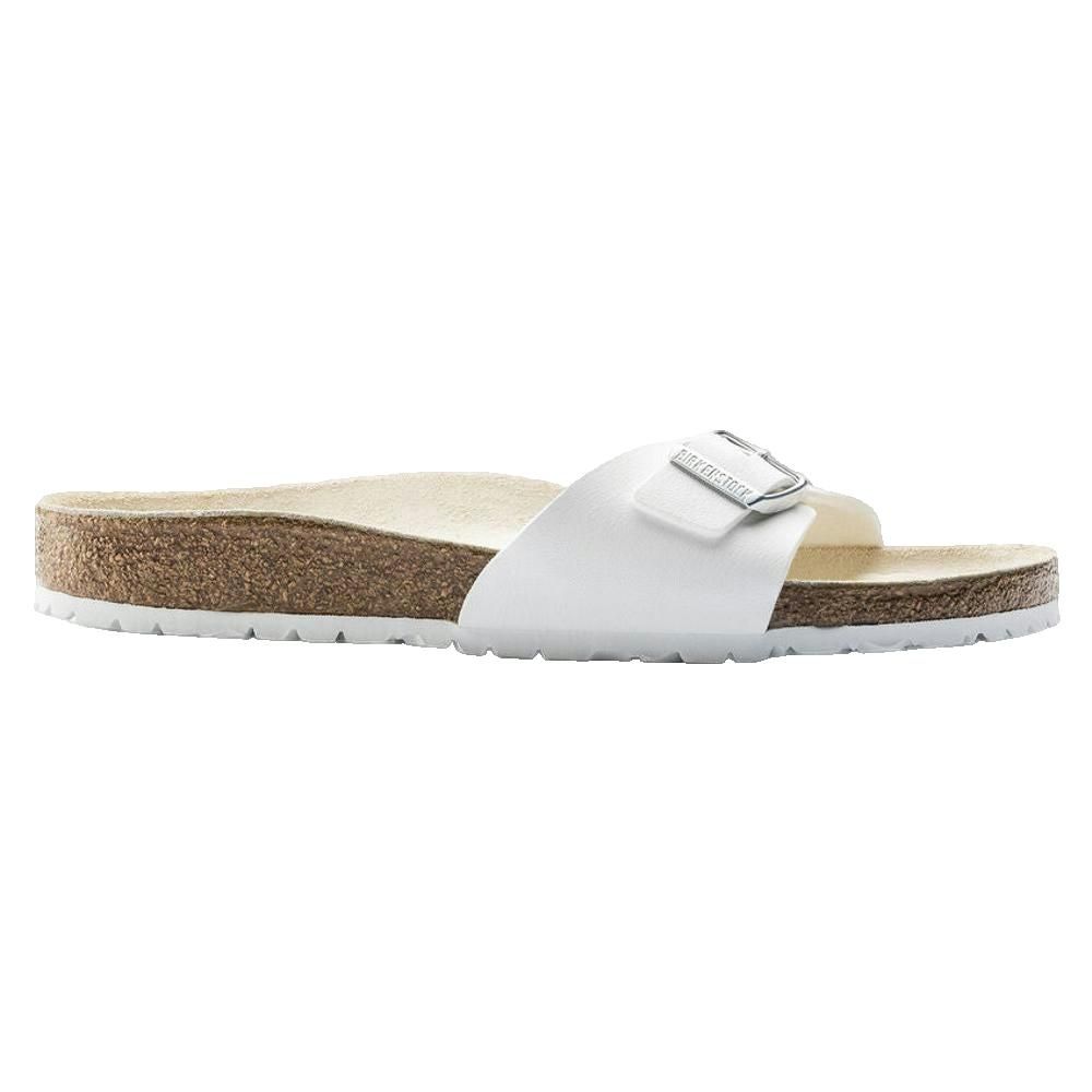 Birkenstock Madrid BF normale. Sandalo bianco con fibbia. Plantare in sughero. Vista laterale.