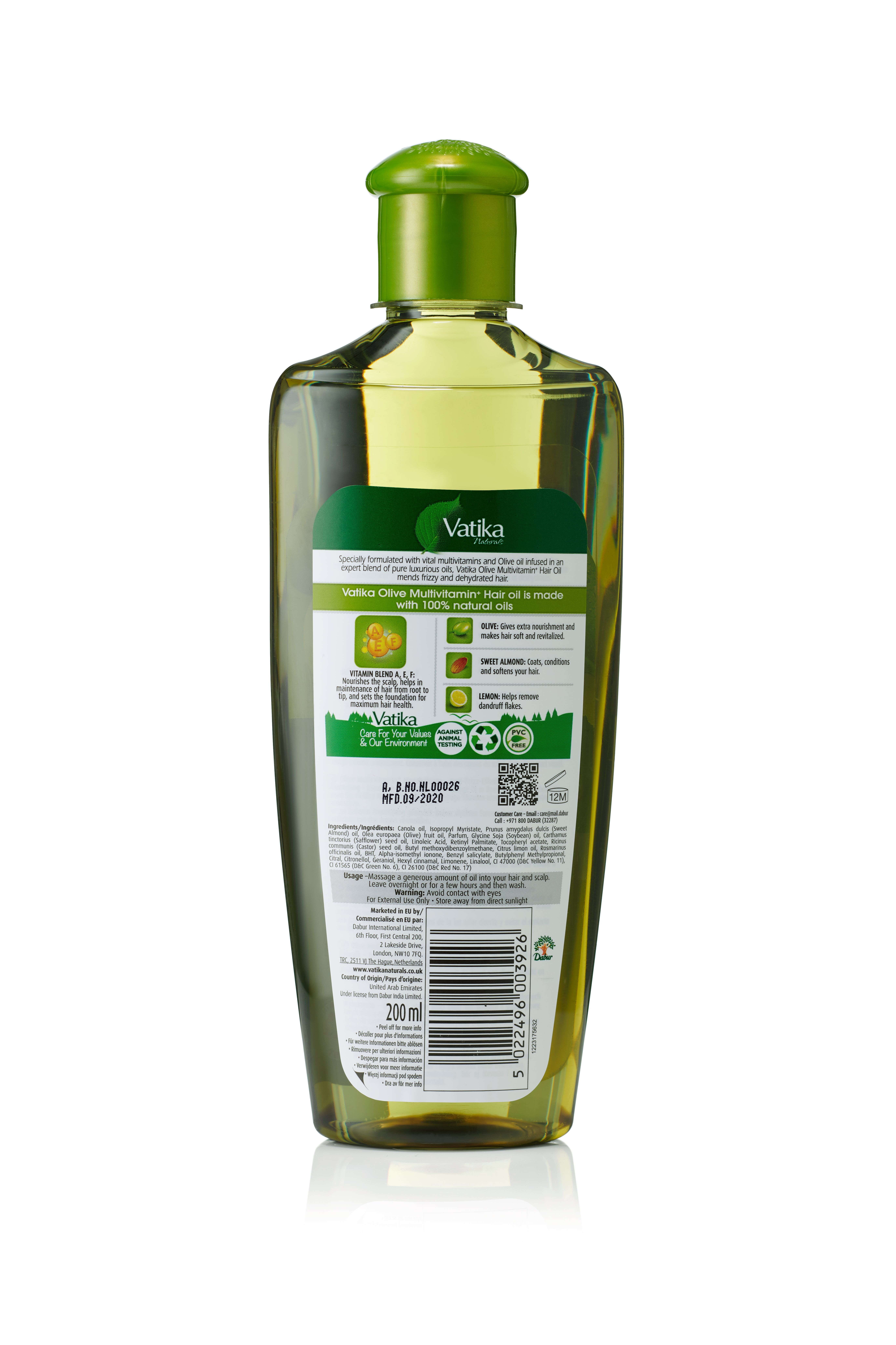 Rückseite einer Haarölflasche. Aufschrift: Vatika Olive Multivitamin Hair Oil. Inhaltsstoffe, Gebrauchsanweisung.