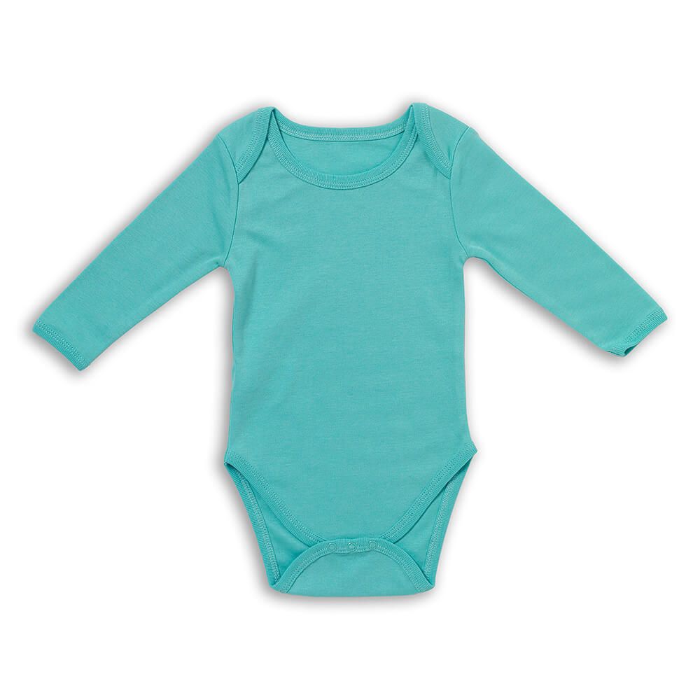 Türkisfarbener Baby-Body mit langen Ärmeln. Aus Bio-Baumwolle.