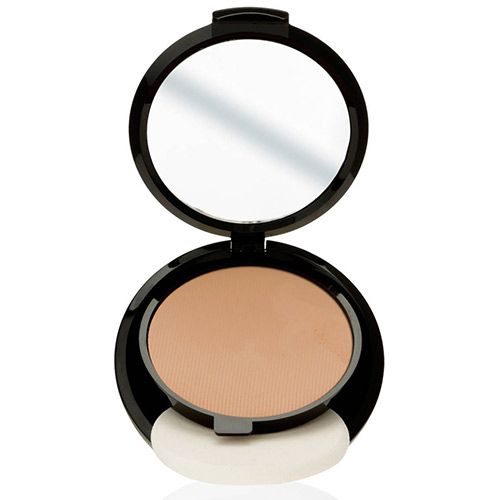 Kompakt-Make-up-Puder mit Spiegel und Applikator. Runde, schwarze Hülle, geöffnet. Beige Puderfarbe, weißer Applikator.
