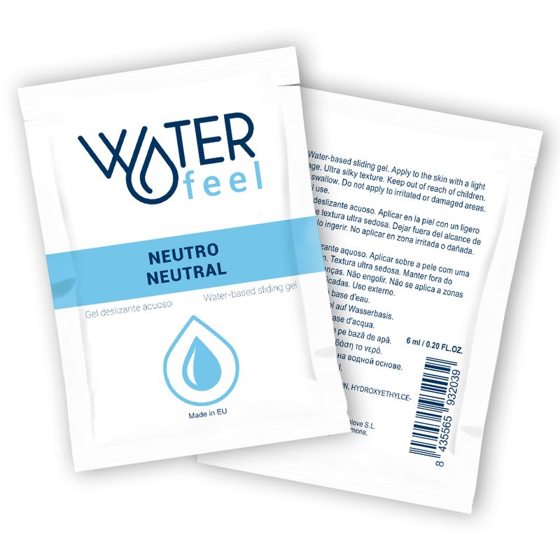 Zwei weiße Beutel mit dem Aufdruck WATER feel. Auf einem Beutel steht NEUTRO/NEUTRAL. Auf der Rückseite Text und ein Barcode.