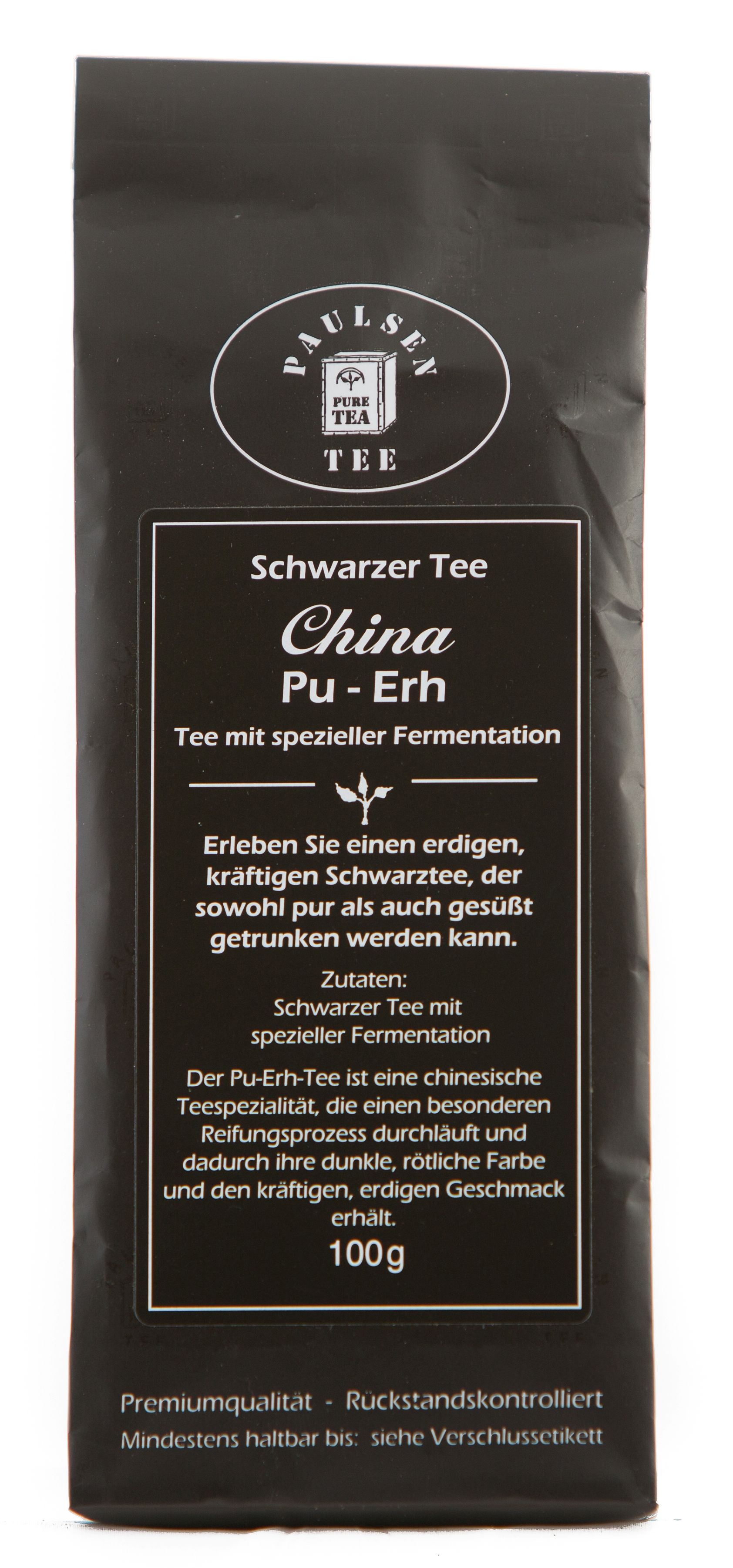Schwarzer Tee in schwarzer Verpackung. Text: Paulsen Tee, Schwarzer Tee China Pu-Erh, 100g. Premiumqualität.