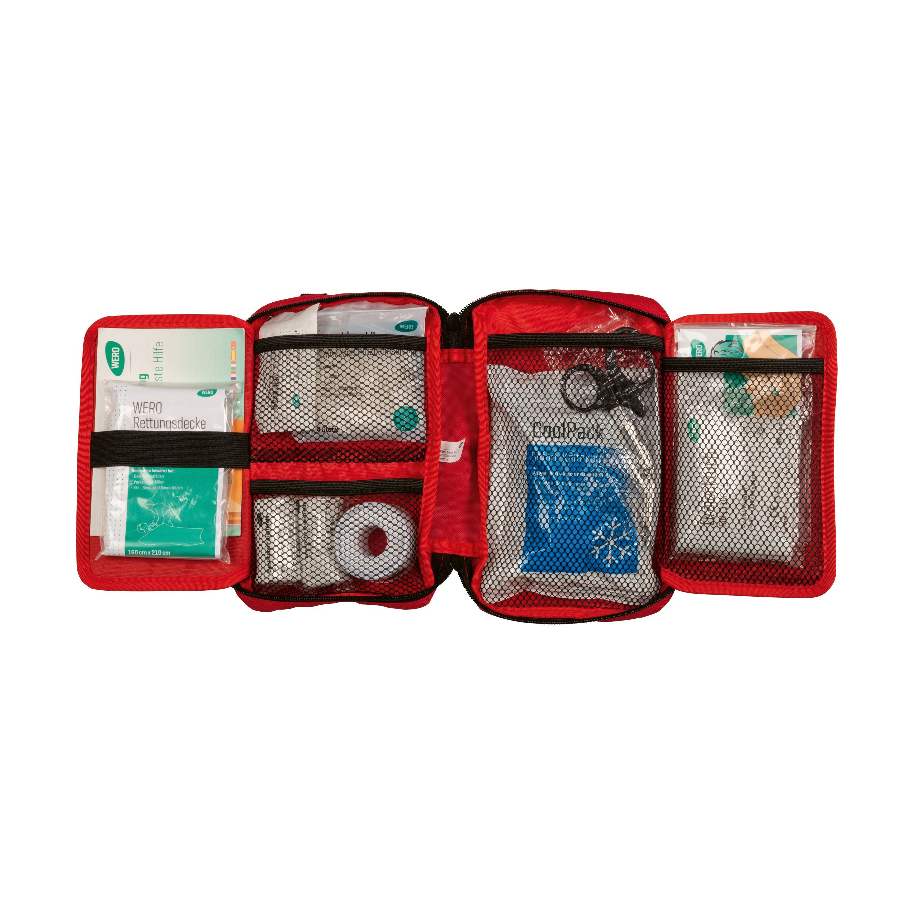 Geöffnete rote Erste-Hilfe-Tasche. Innenfächer mit Verbandsmaterial, Schere und Kühlpack. Das Logo WERO ist sichtbar.