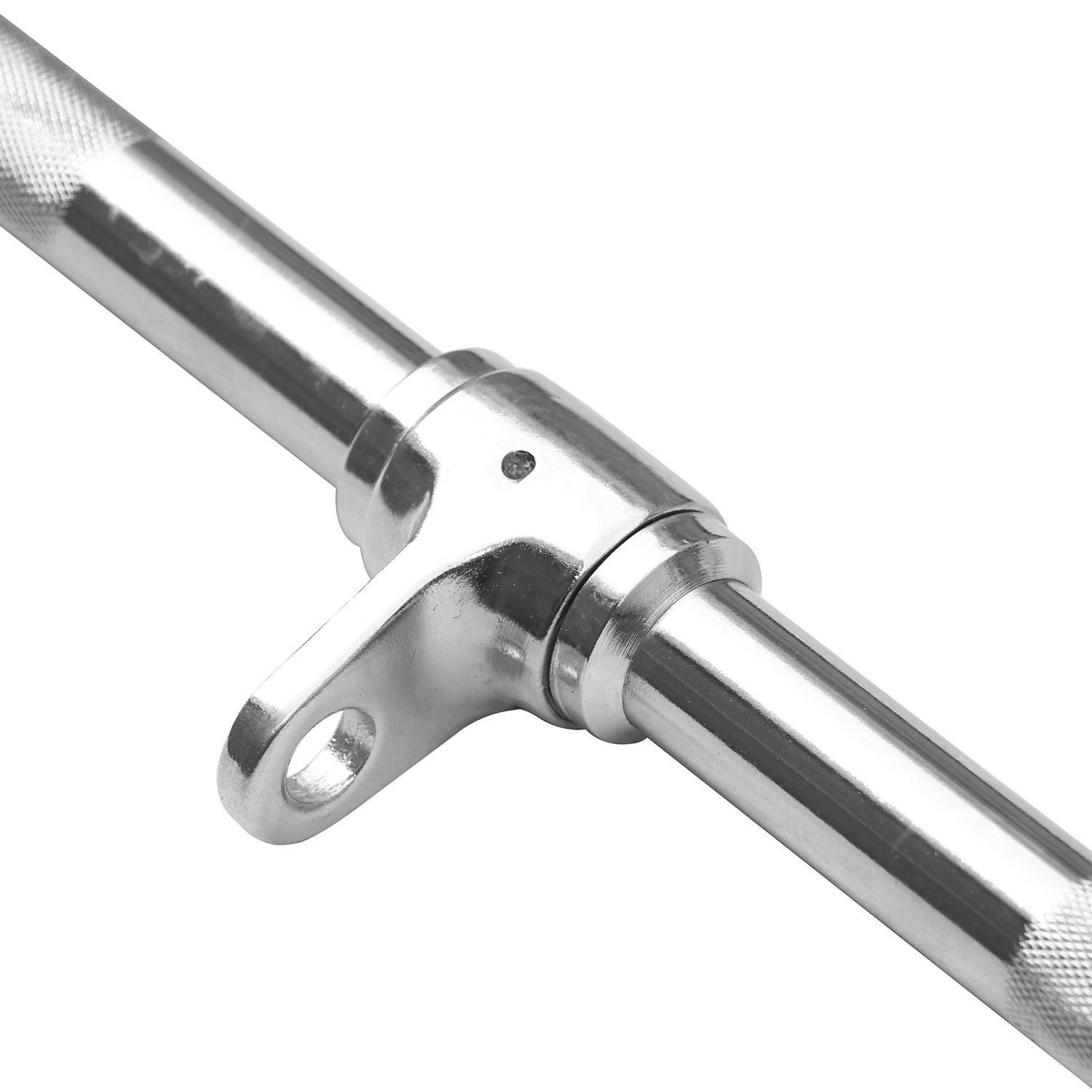 Detailansicht des Verbindungsstücks einer Latzugstange. Metall, silberfarben. Mit Loch und Verbindungsmechanismus.