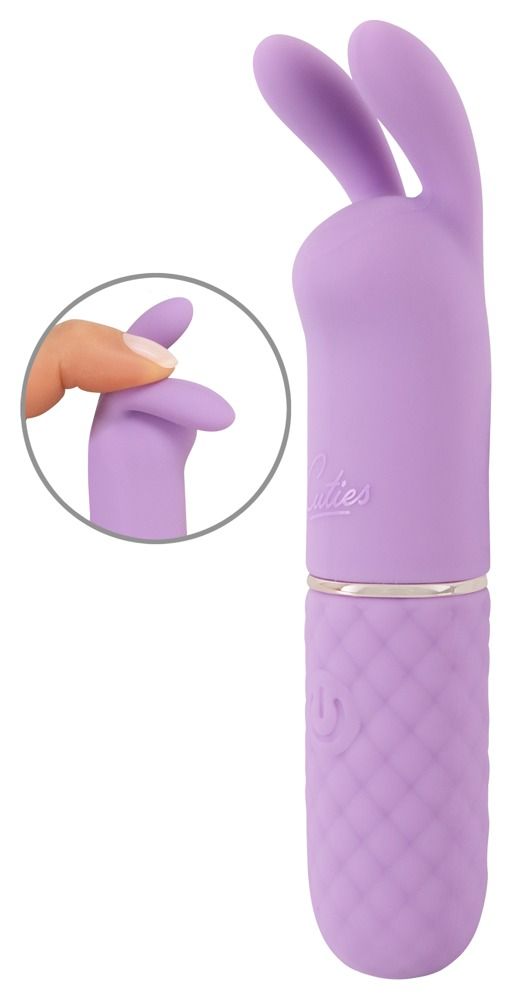 Lila Vibrator mit Hasenohren und geriffelter Basis. Detailansicht der Ohren. Marke Cuties.