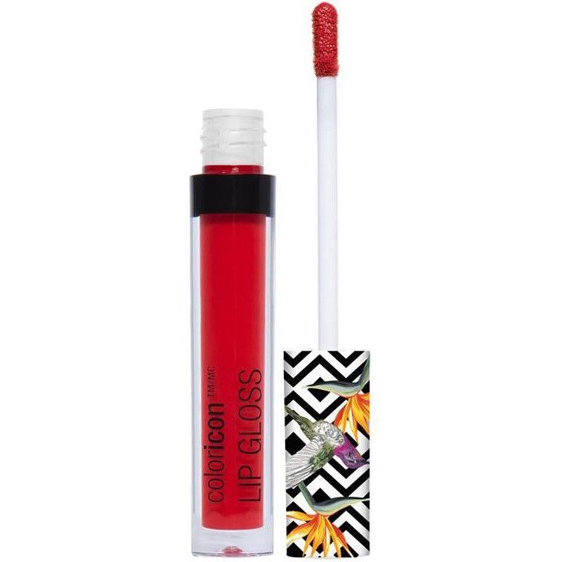 Roter Lipgloss in durchsichtiger Flasche mit Applikator. Der Griff ist mit einem tropischen Muster verziert.