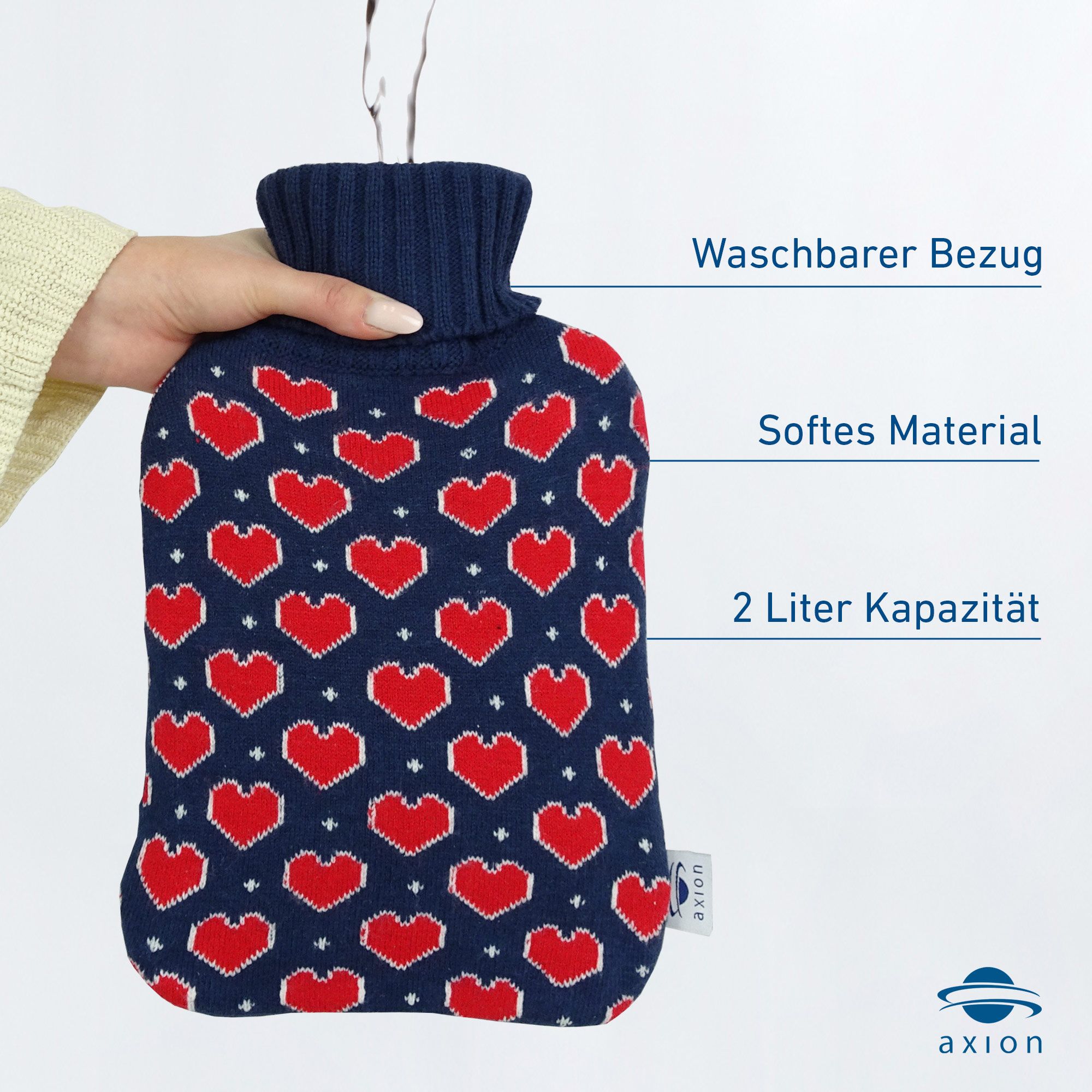axion® Wärmflasche mit Bezug – in blauem Strick mit Herzen (33x20 cm)