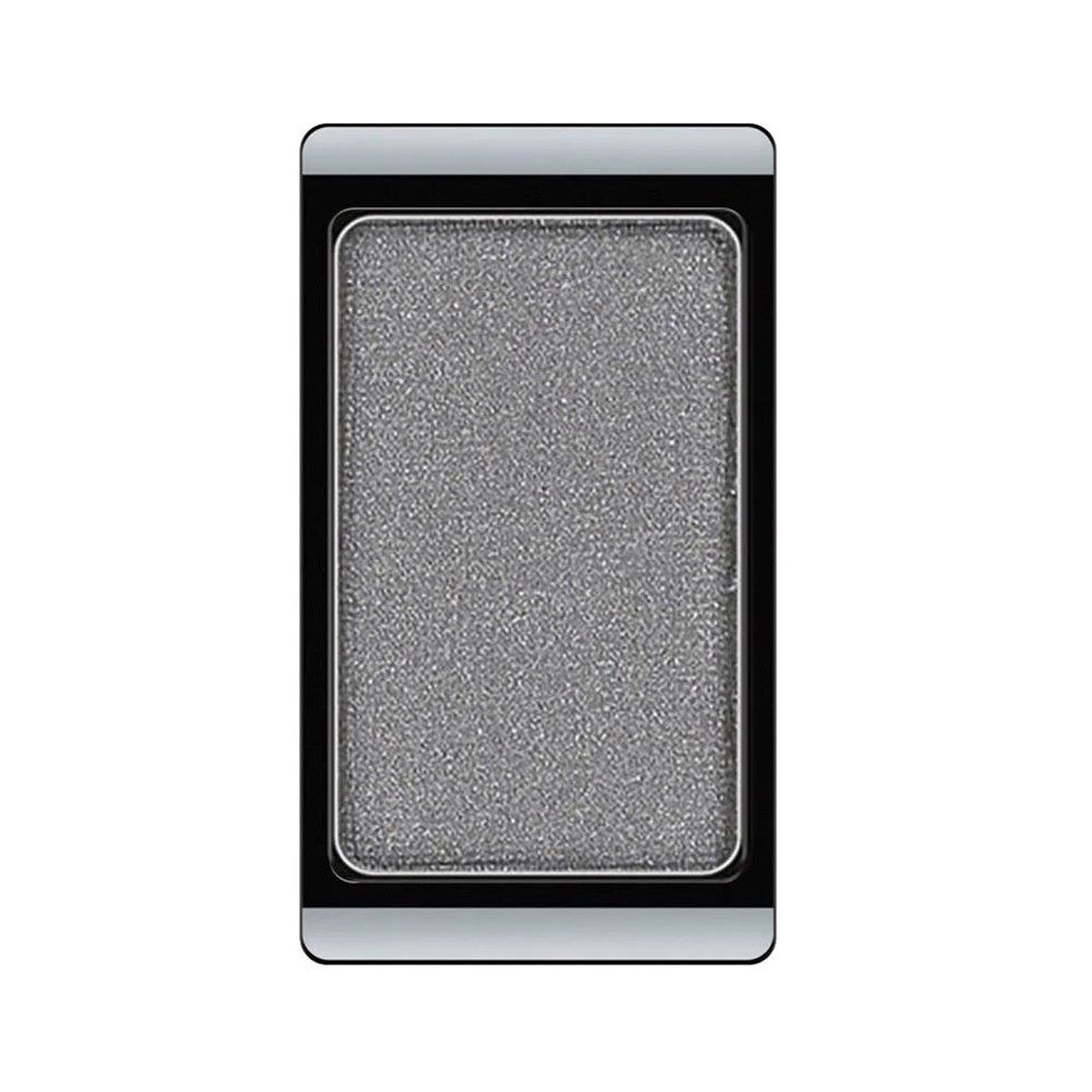 Artdeco Pearl Eyeshadow in einem rechteckigen Behälter. Die Farbe ist grau mit Glitzer.