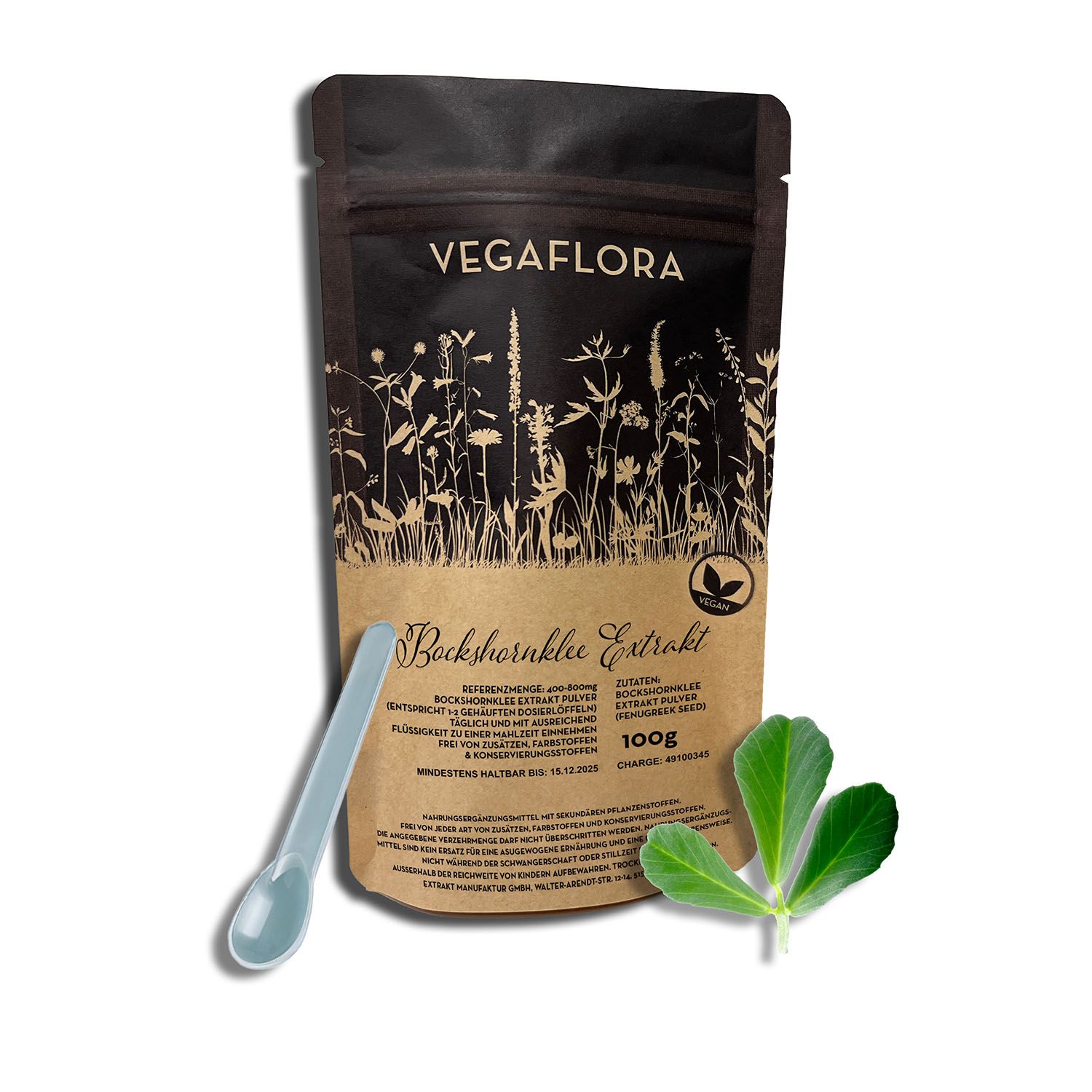 Braune Standbeutel mit "VEGAFLORA"-Logo und "Bockshornklee Extrakt"-Aufdruck. Mit Löffel und Blättern.